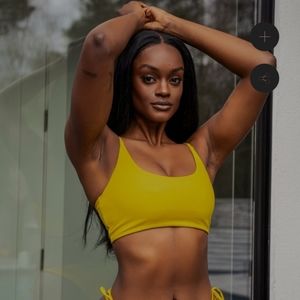 **SOLD** DO NOT BUY NWT Buffbunny swim suit